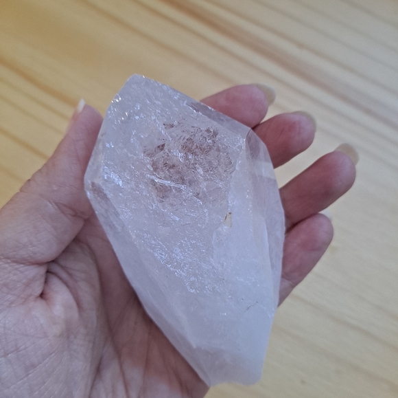 Large Quartz Crystal Point - Picture 5 of 10